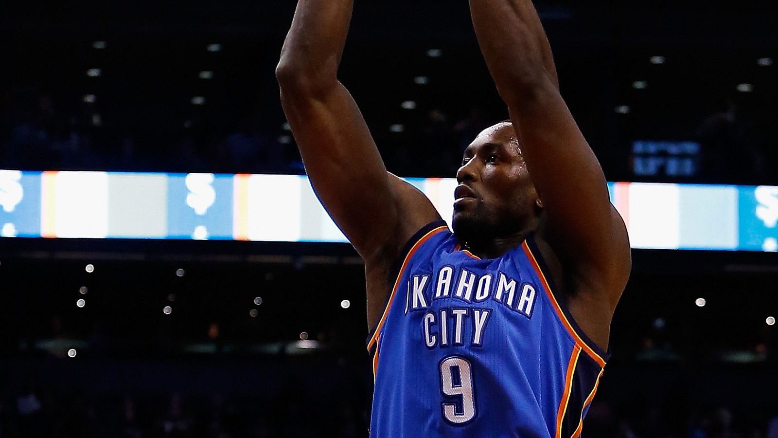 Ibaka, contra los Suns
