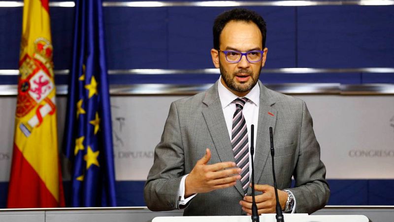 El PSOE ve más posibilidades de que Sánchez sea presidente "cada día que pasa" e insiste en su 'no' al referéndum