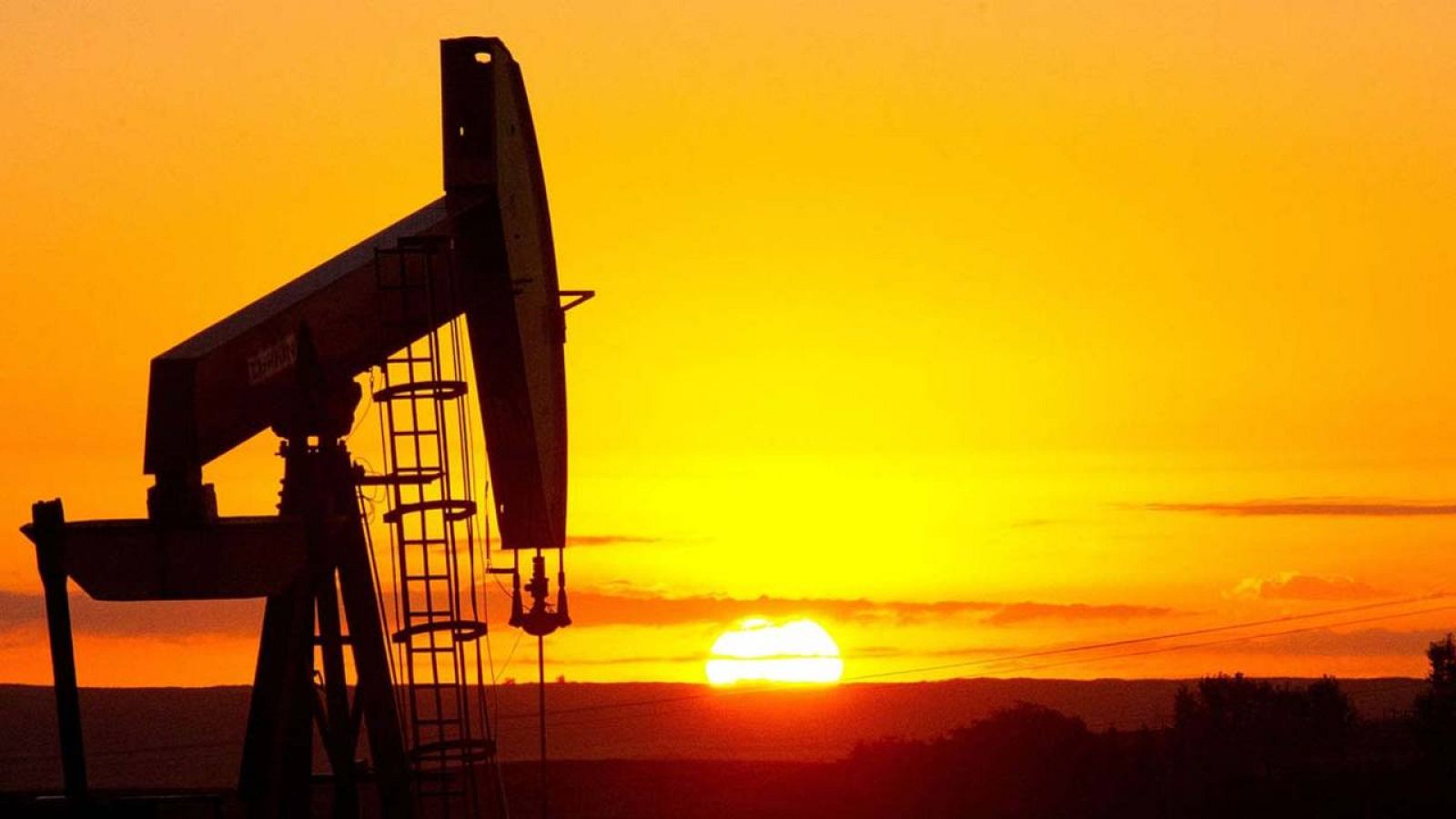 Un pozo de petróleo cerca de Tioga, en el estado de Dakota del Norte, en EE.UU.