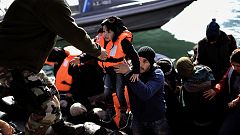 Dos niños refugiados mueren ahogados cada día en el Mediterráneo al intentar llegar a Europa