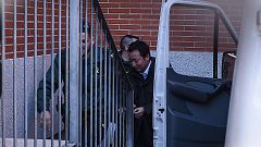 La juez manda a prisión a seis directivos del ICBC, tres de ellos con fianza