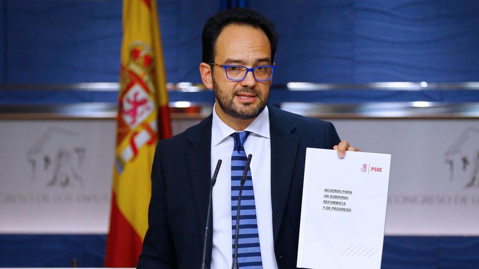 El PSOE acusa a Podemos de "mentir" para levantarse de la mesa y de "no haber tenido voluntad de pactar"