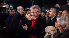 Liberados los dos periodistas turcos encarcelados por desvelar el supuesto envío de armas a Siria