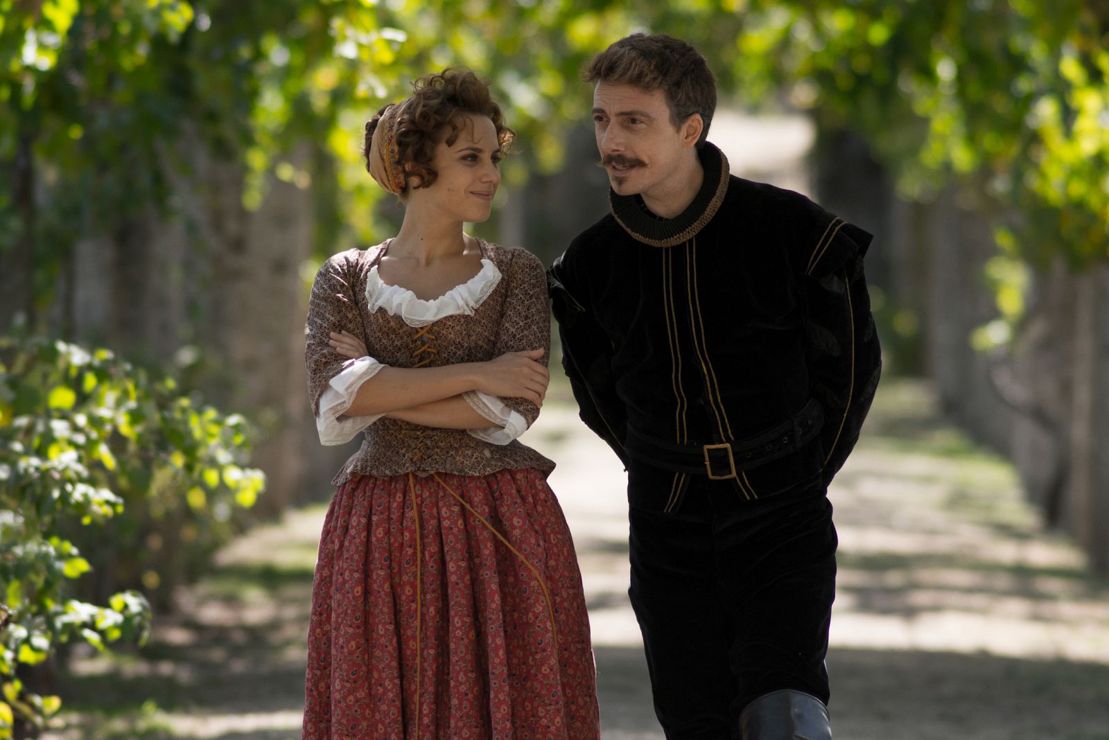 Aura Garrido y Víctor Clavijo en el capítulo de este lunes