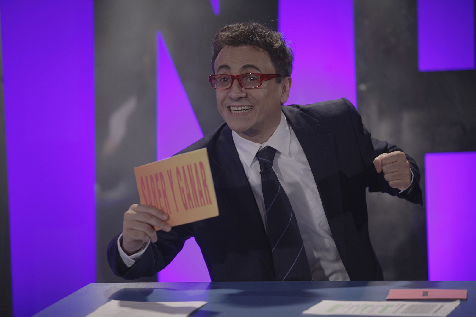 En esta nueva entrega, José Mota parodiará el veterano concurso de La 2, 'Saber y ganar'