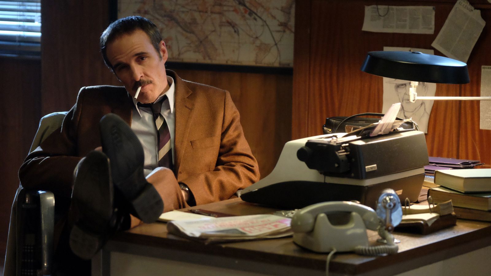 Fernando Guillén Cuervo es Jesús Expósito