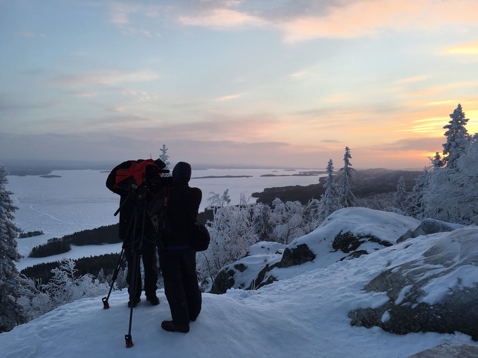 Imagen del rodaje en Finlandia, protagonista del próximo 'En Portada'