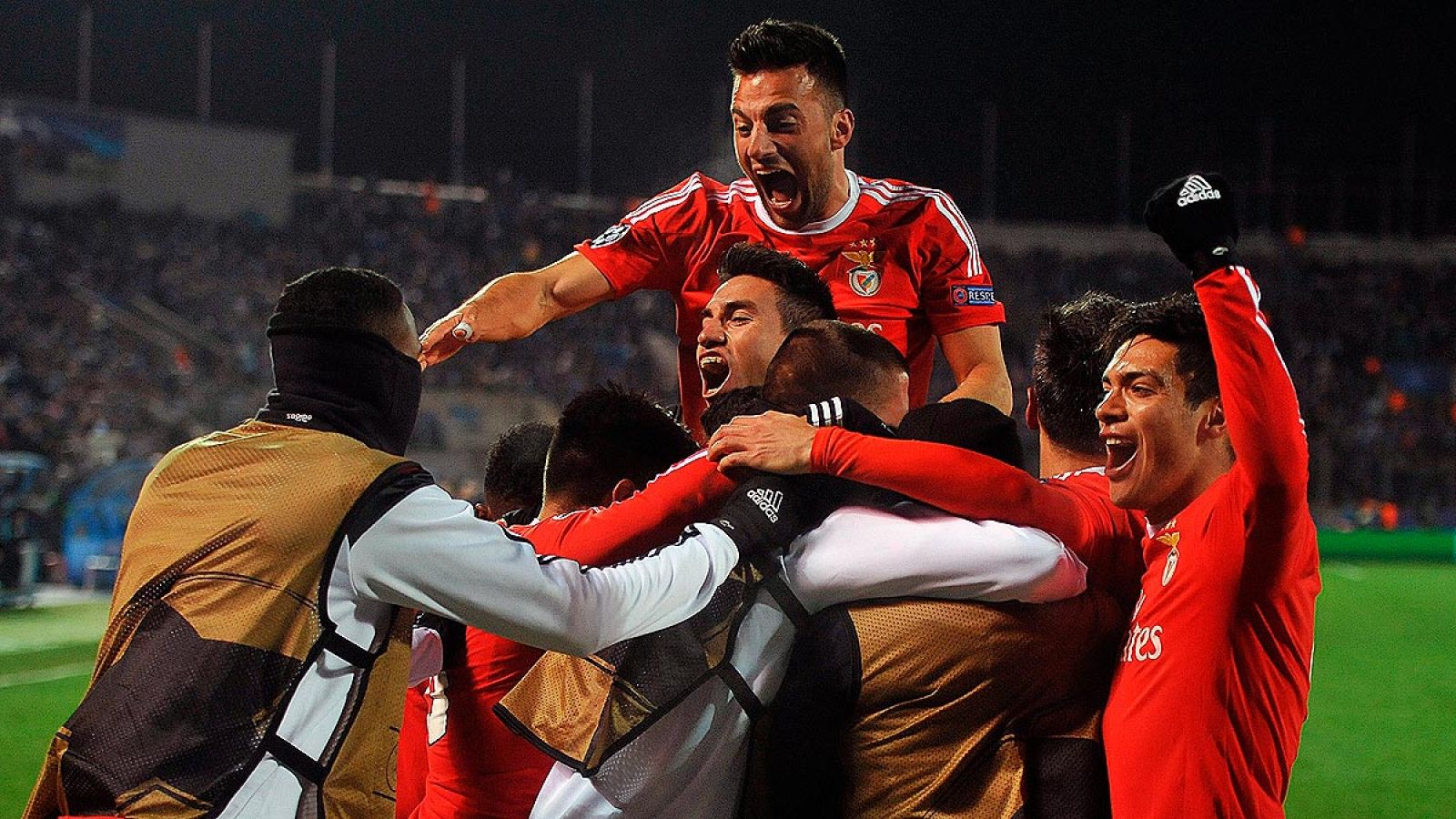 El Benfica se clasifica para cuartos con dos triunfos en la eliminatoria contra el Zenit