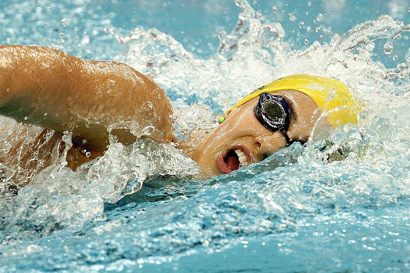 Rice imita a Phelps en los 400 estilos, logrando oro y récord mundial    