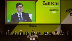 Goirigolzarri afirma que las exigencias de capital y los tipos bajos presionan a toda la banca