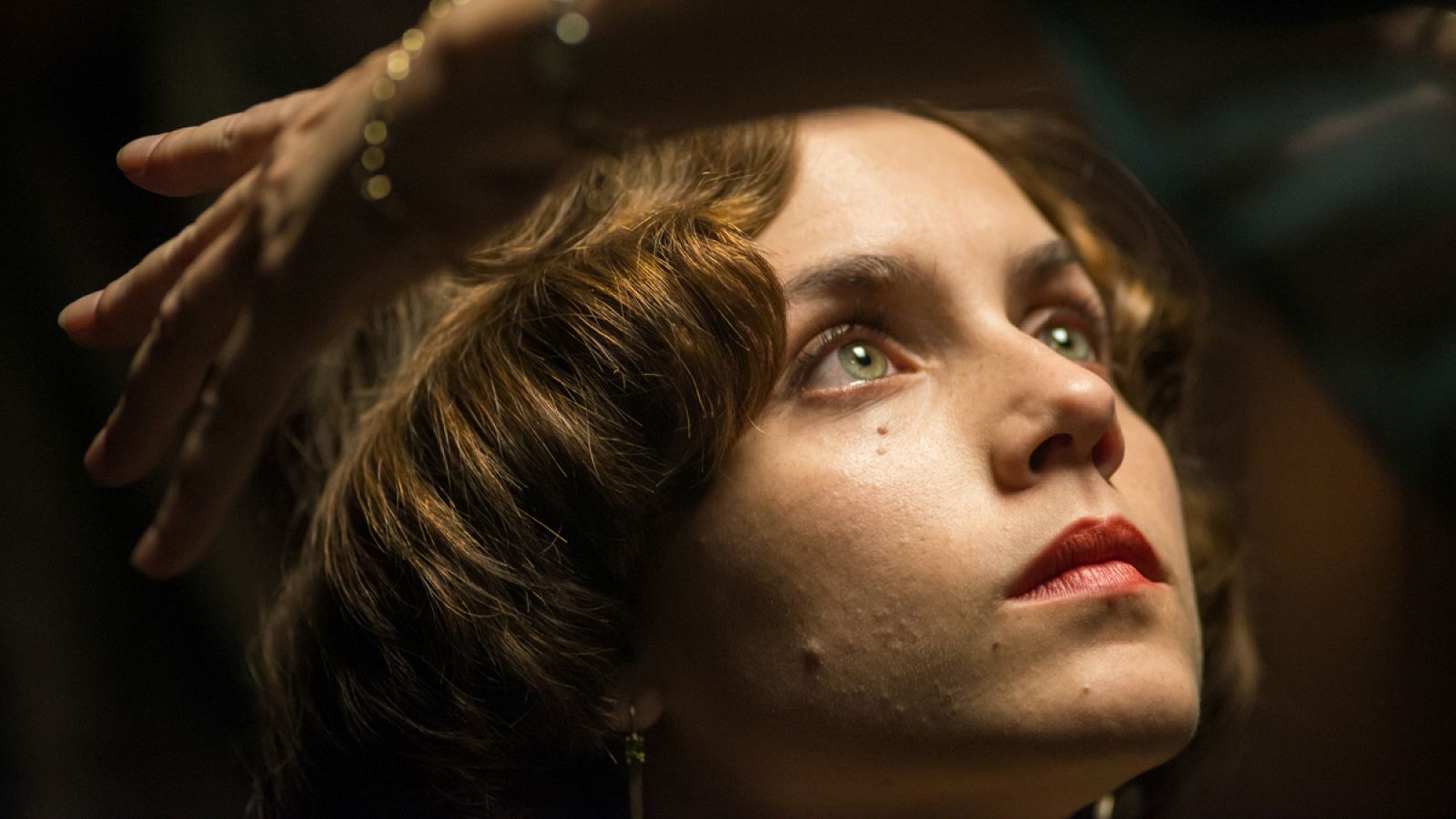 ¿Qué le quieres preguntar a Aura Garrido?