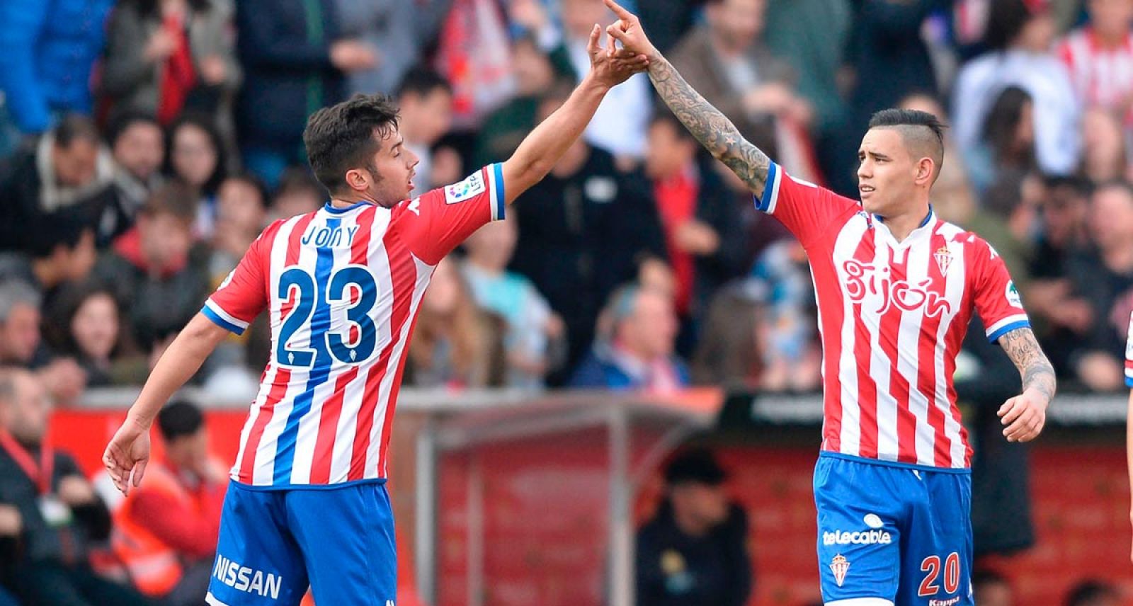El uruguayo Sanabria celebra el tanto de que supuso el 1-1 ante el Atlético.