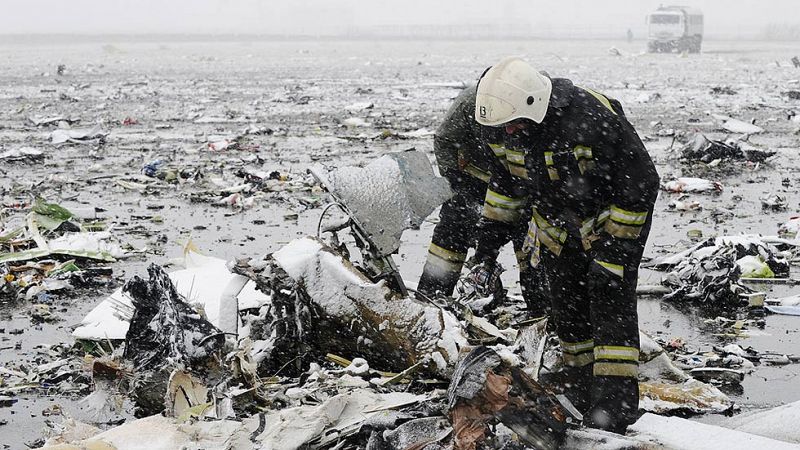 Dos españoles muertos al estrellarse sin supervivientes un avión de pasajeros en Rusia