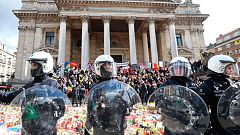 Una docena de detenidos al irrumpir un grupo de radicales en la plaza de la Bolsa de Bruselas