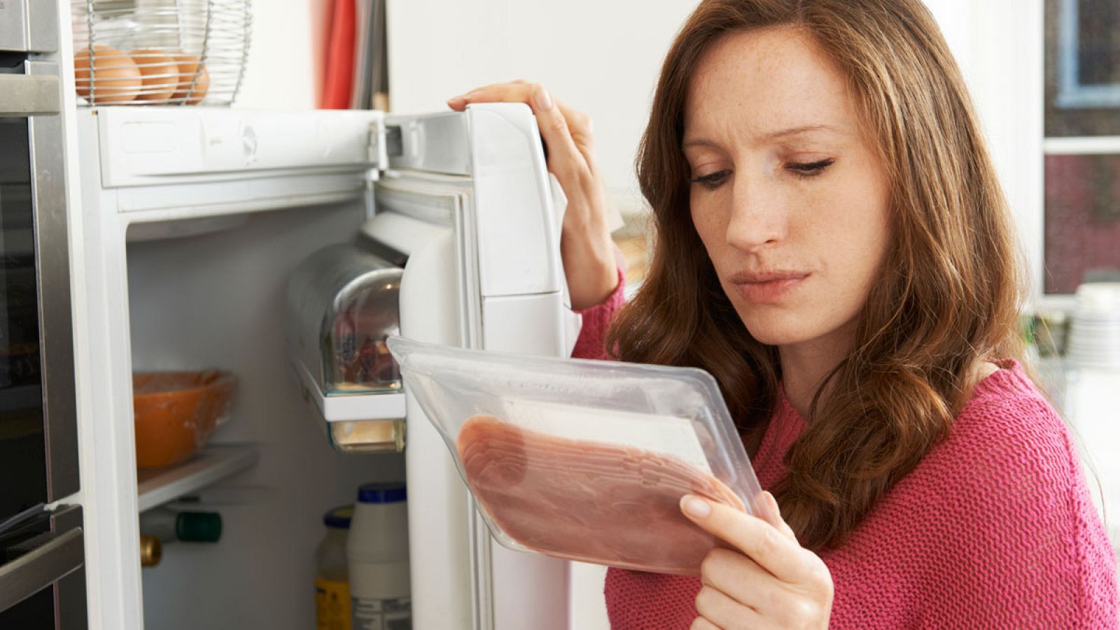 Científicos japoneses crean un pequeño dispositivo que detecta alimentos en mal estado
