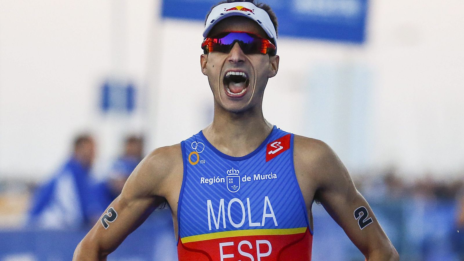 Mario Mola, imparable