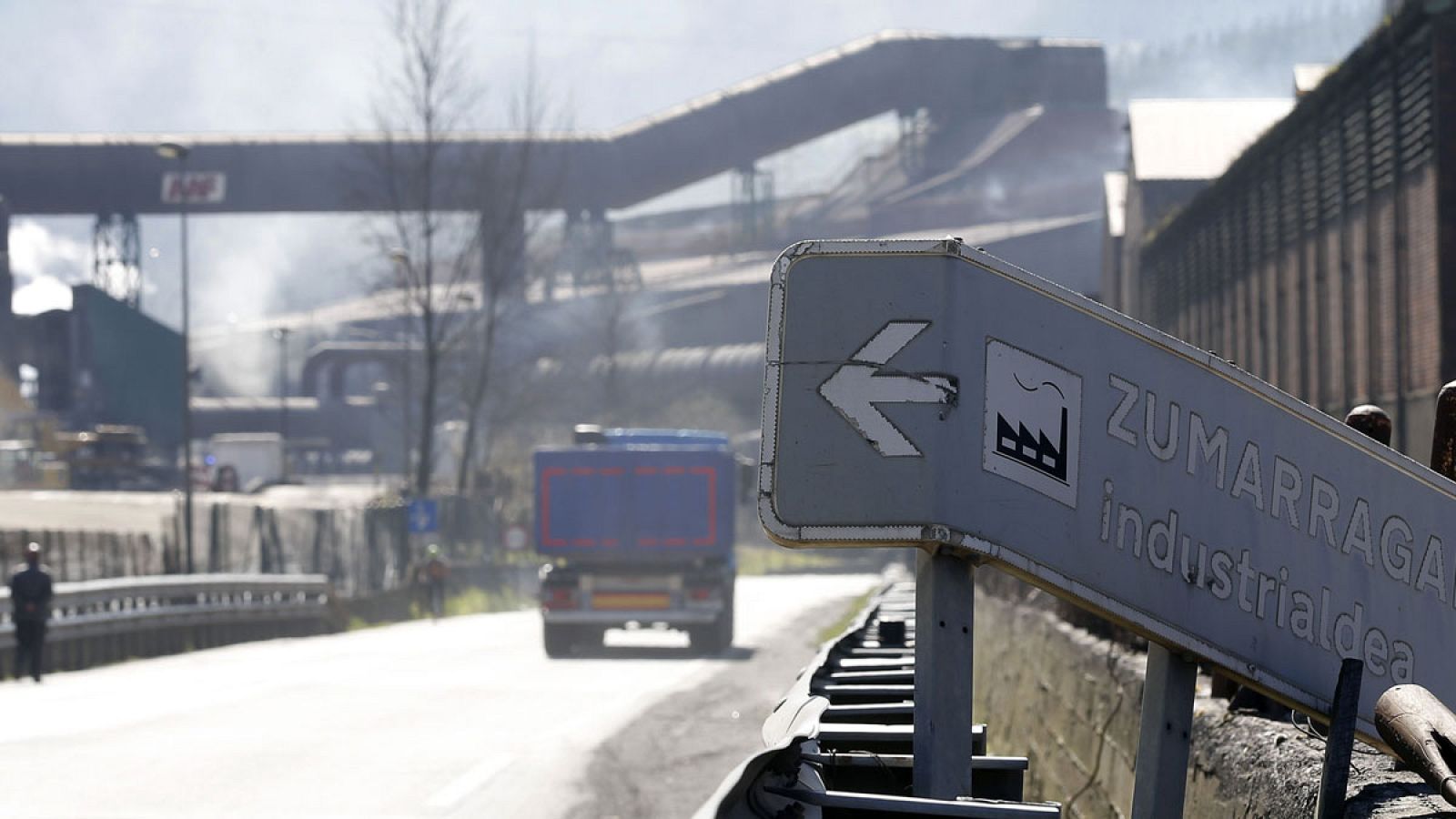 Exterior de la planta de Arcelor en Zumarraga