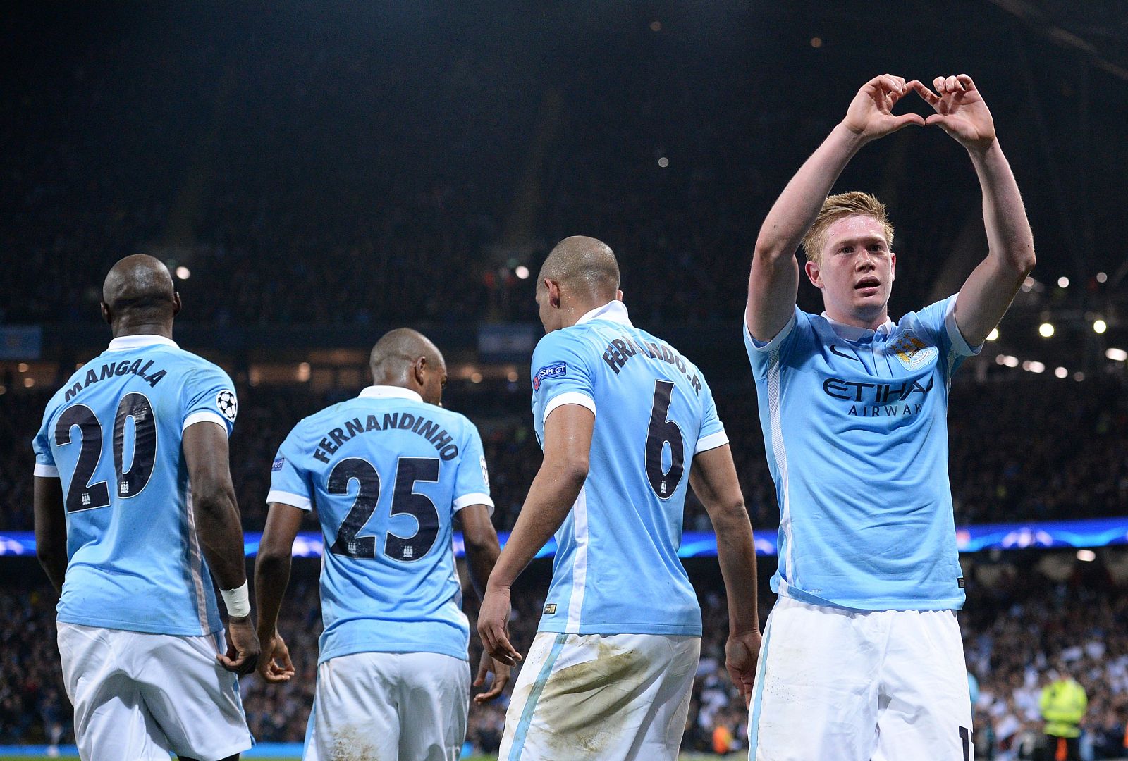 Kevin De Bruyne celebra el gol que le ha asegurado el pase al City.