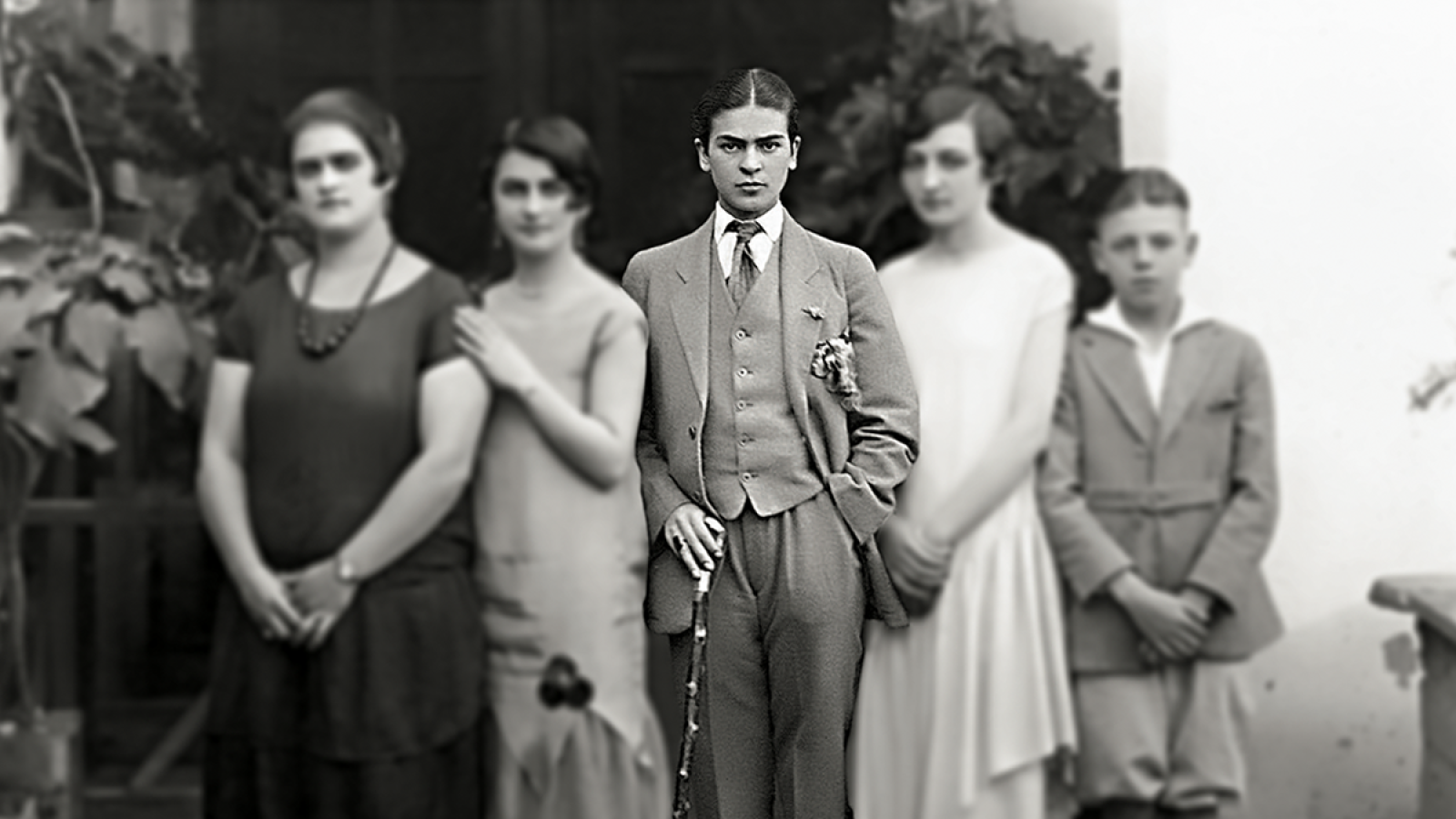 Retrato de Frida Khalo. Autor: Bernard Silberstein. Cortesía de Throckmorto Fine Art New York.