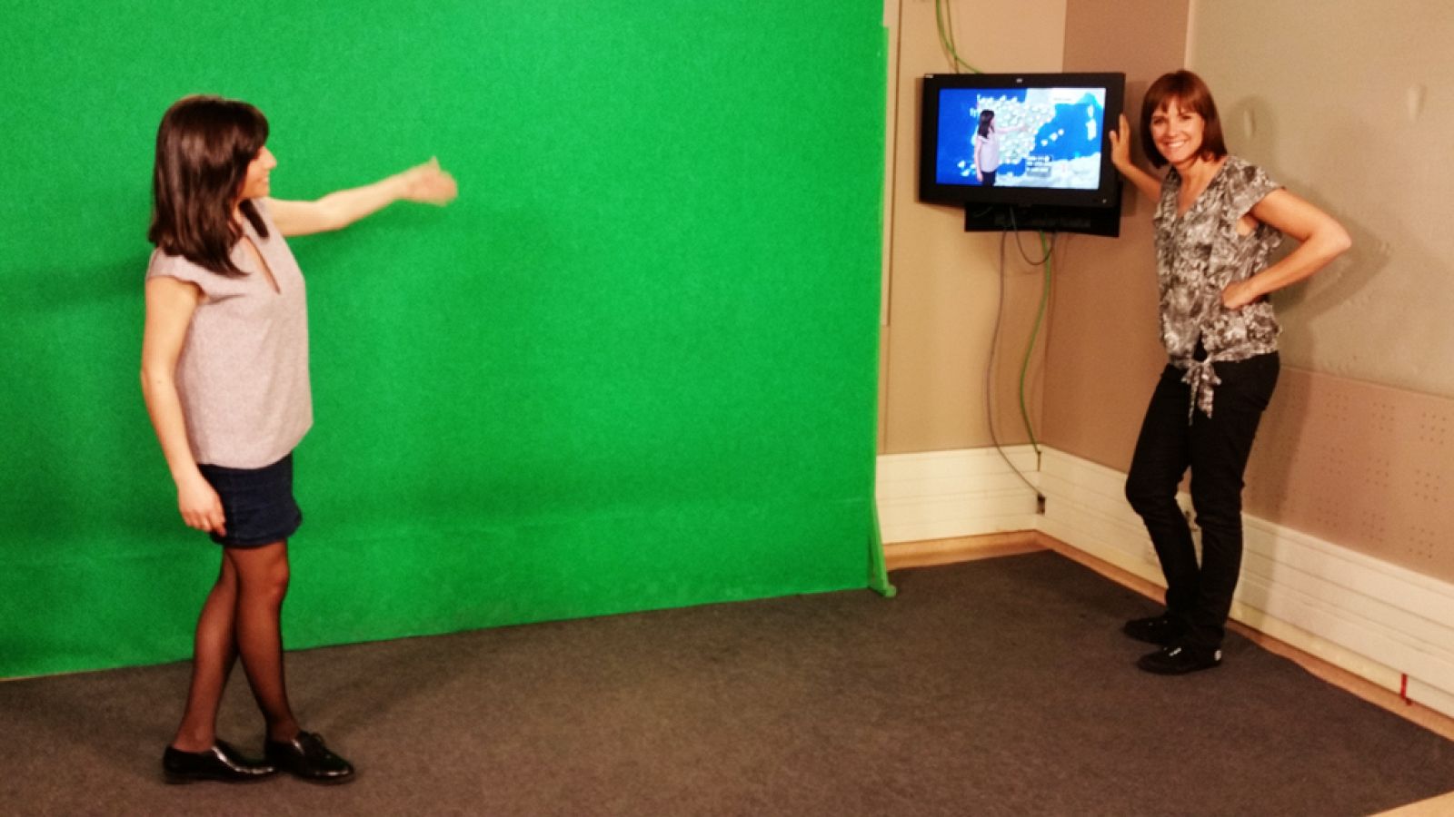 ¿Cómo se hace 'El Tiempo' en TVE? Te lo contamos en directo en Facebook