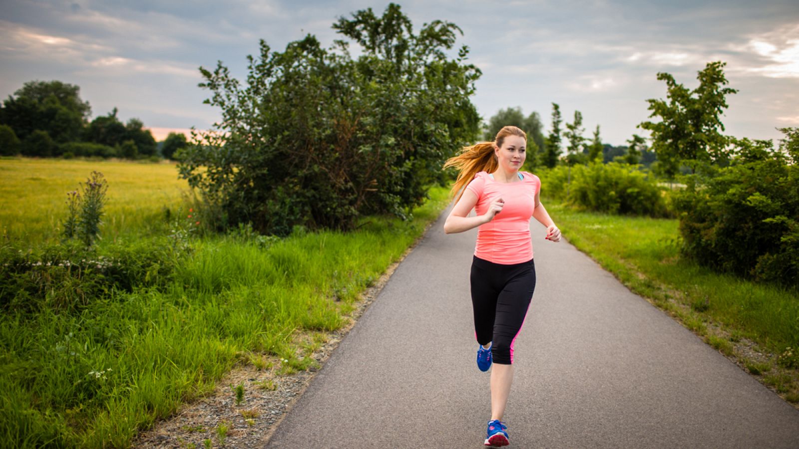 Las carreras de resistencia, desde los 10 kilómetros hasta la maratón, modifican las propiedades mecánicas del pie.