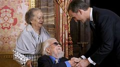 El rey ensalza el discurso literario de Fernando del Paso, "lleno de meandros, como 'El Quijote'"