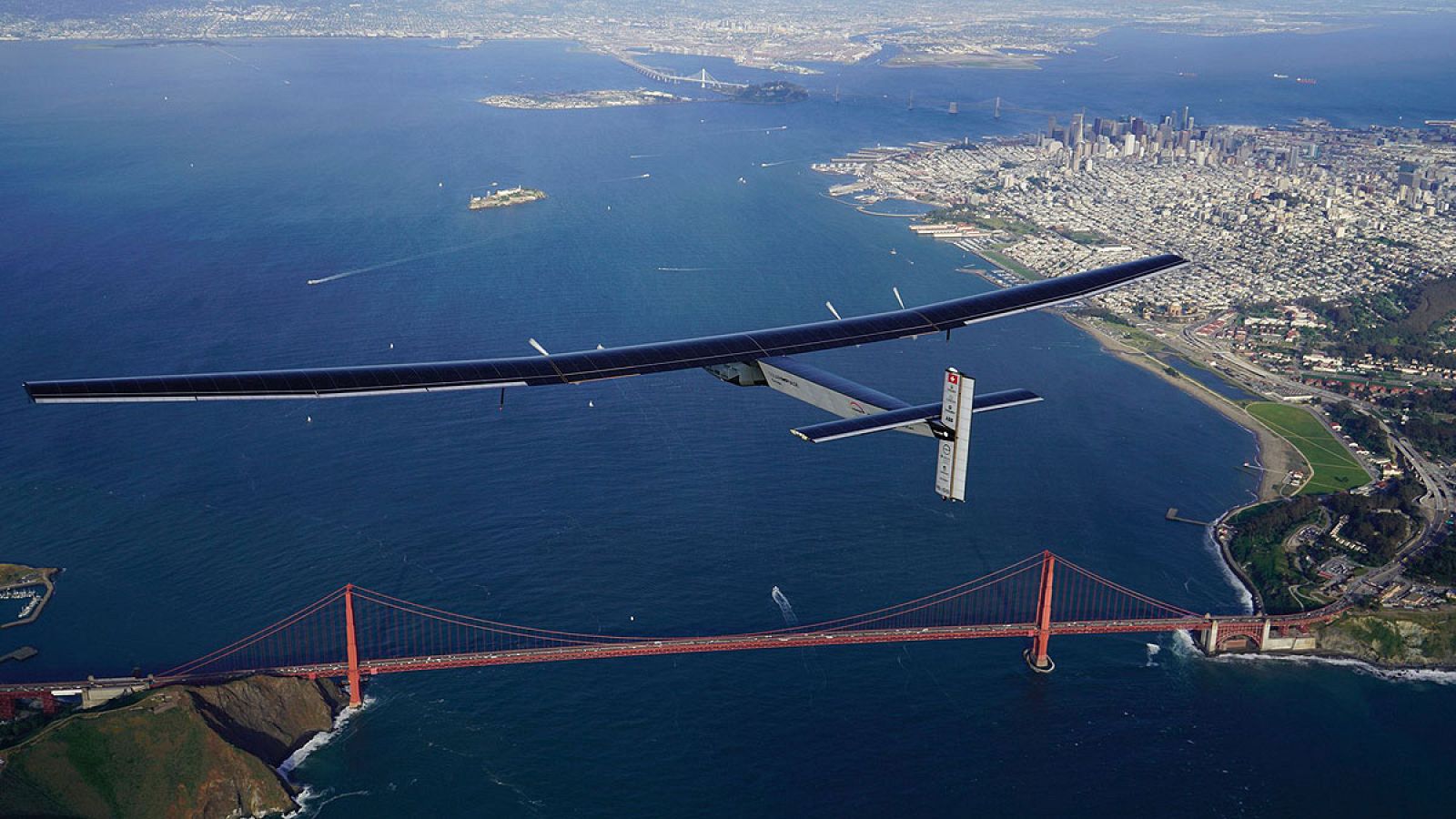 El avión 'Solar Impulse II' llega a San Francisco