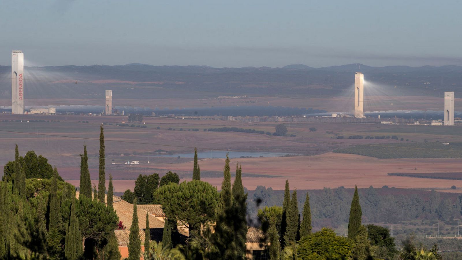 Planta solar de Abengoa en Sanlúcar la Mayor