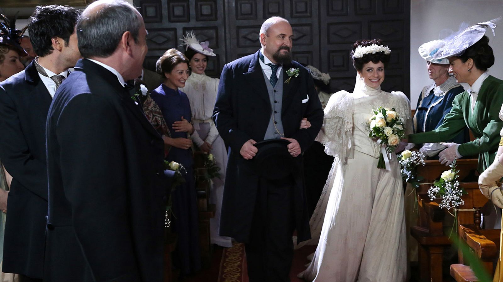 Acacias- Trini camino del altar