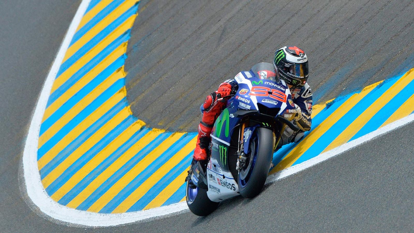Lorenzo logra los mejores tiempos en los libres de Le Mans