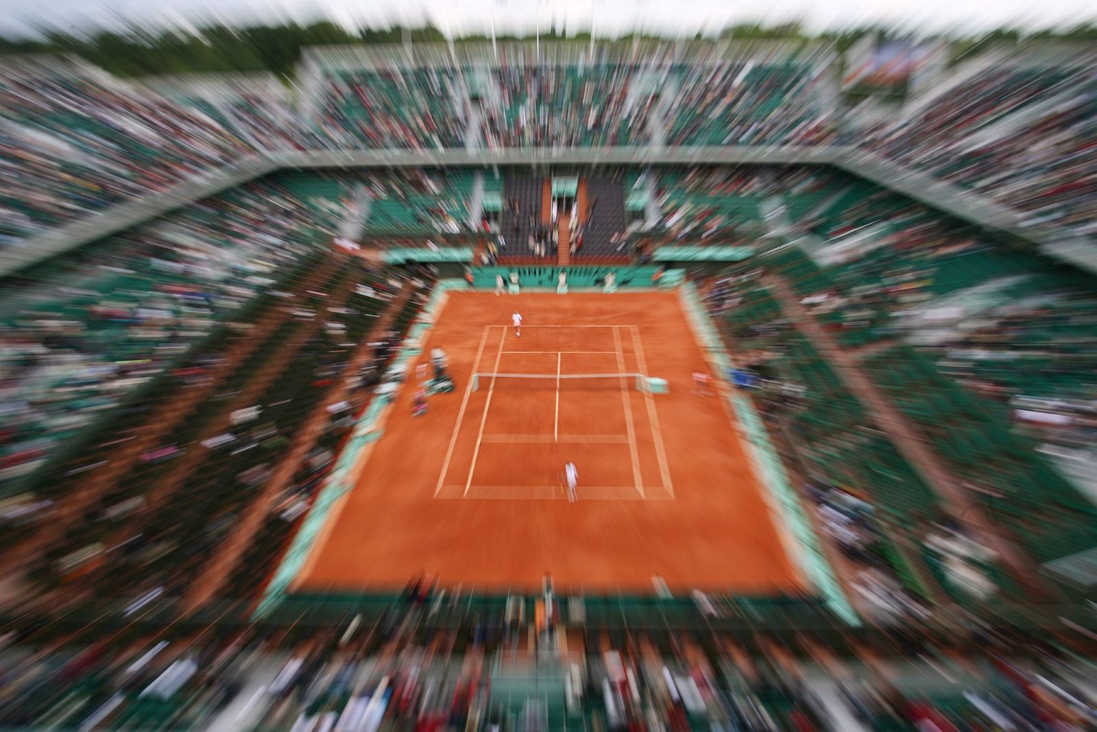 Vista general de la pista central parisina, Philippe Chatrier, durante un partido.