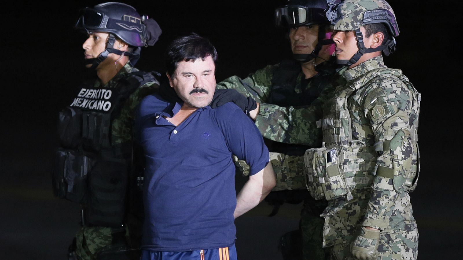 Imagen de archivo de "El Chapo" cuando fue capturado el pasado 8 de enero