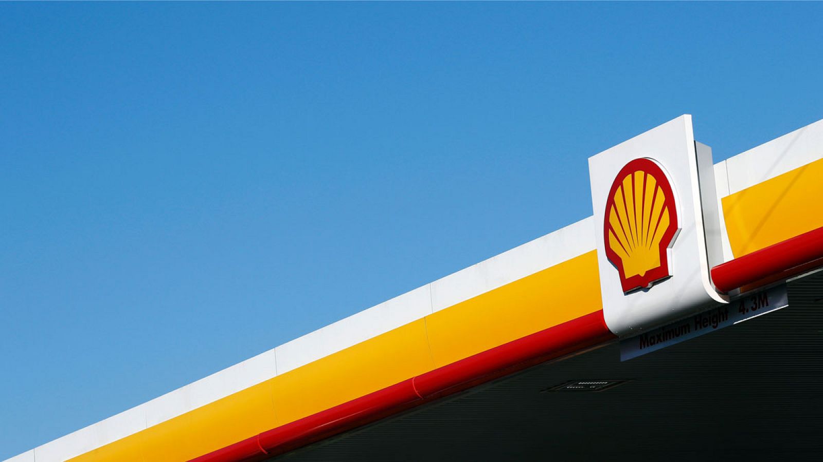 Logo de Shell en una gasolinera