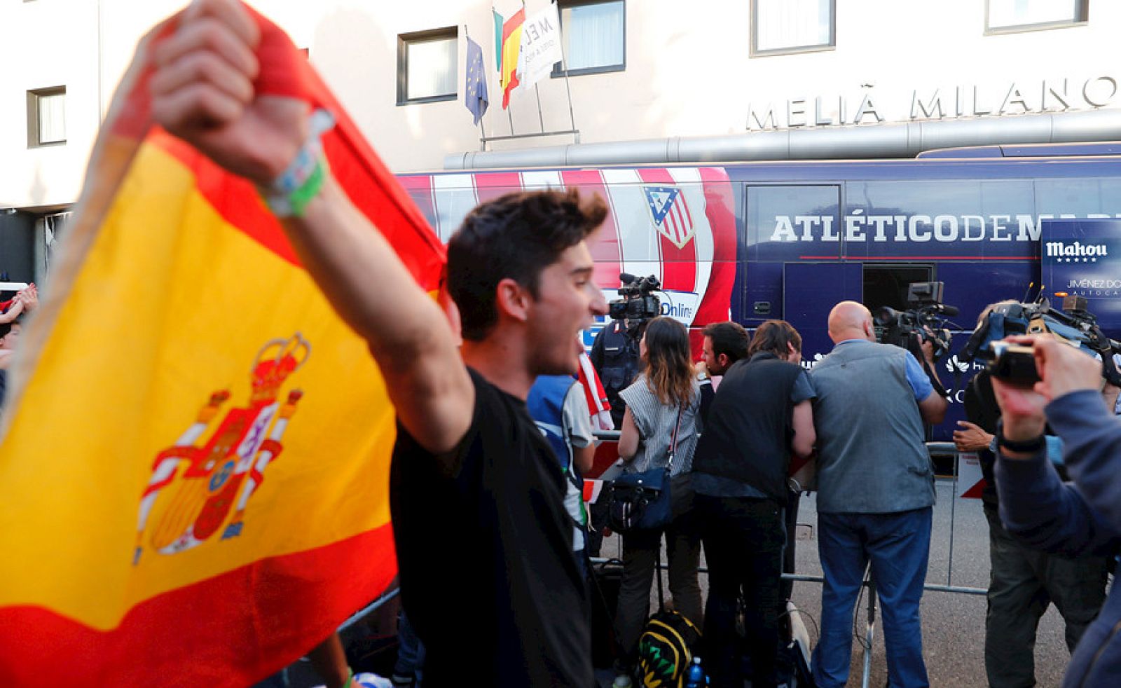 Informe Semanal - Fútbol y banderas - Portada