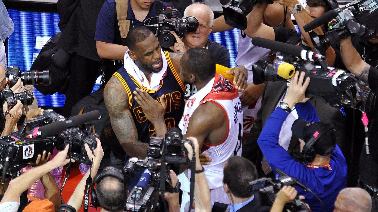 Los Cavaliers se clasifican para las Finales tras vencer a Toronto