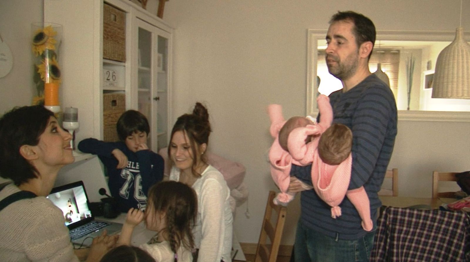 Estefanía es bloguera y ha grabado en video sus tres últimos partos