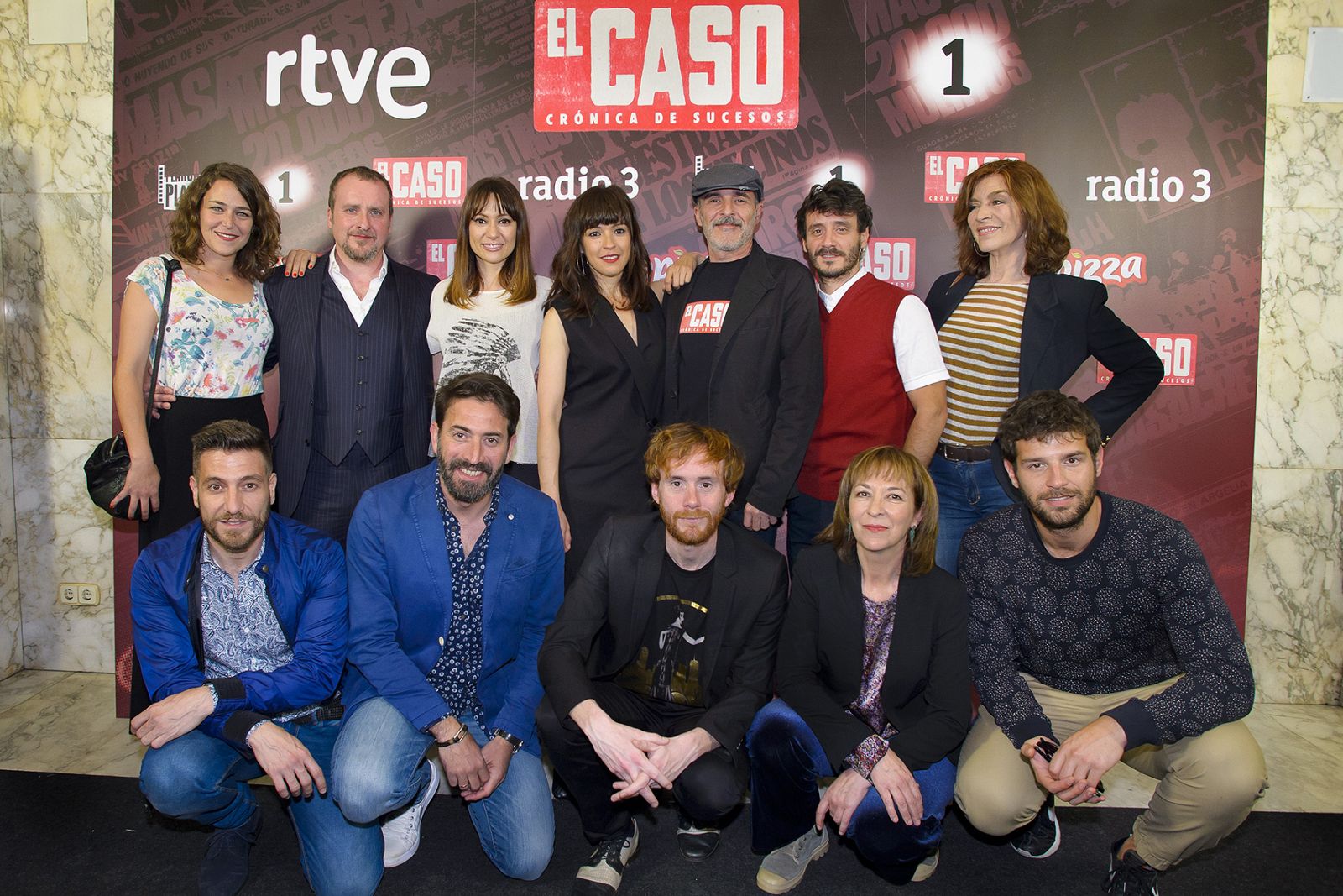 Los actores de El caso en la fiesta, anoche en Madrid