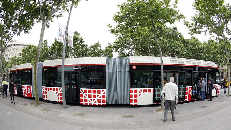 El paro en los autobuses urbanos de Barcelona dificulta de nuevo la movilidad en la Ciudad Condal