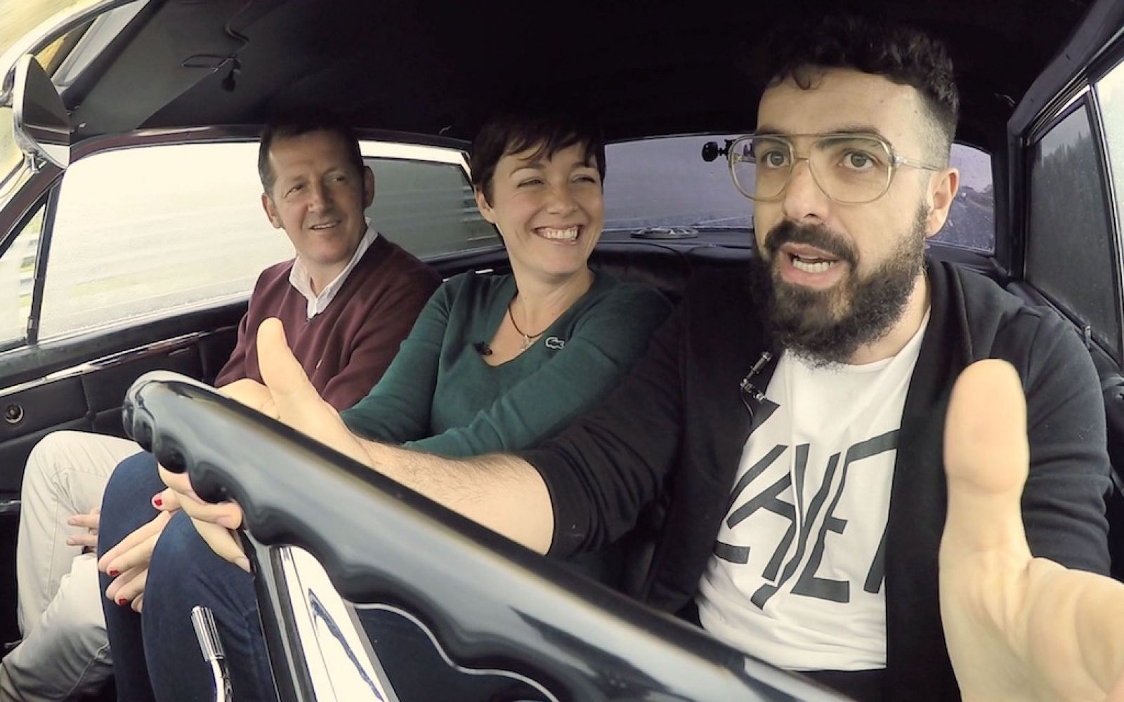 Huecco se sube al coche de 'Seguridad Vital' con Marta Solano y Carlos García-Hirschfeld