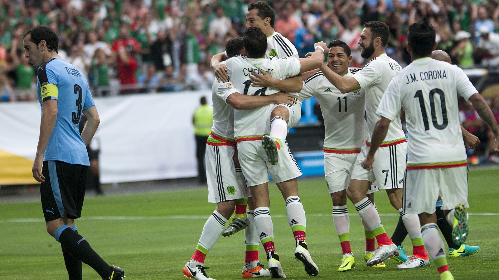 México tumba a Uruguay