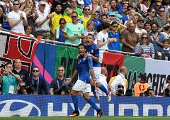 Eder mete en octavos a Italia con un gol en el descuento