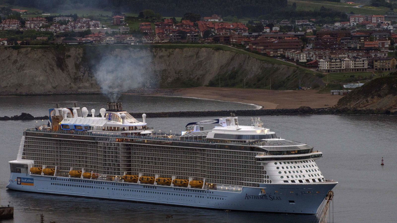 El 'Anthem of the Seas' en Getxo, Vizcaya