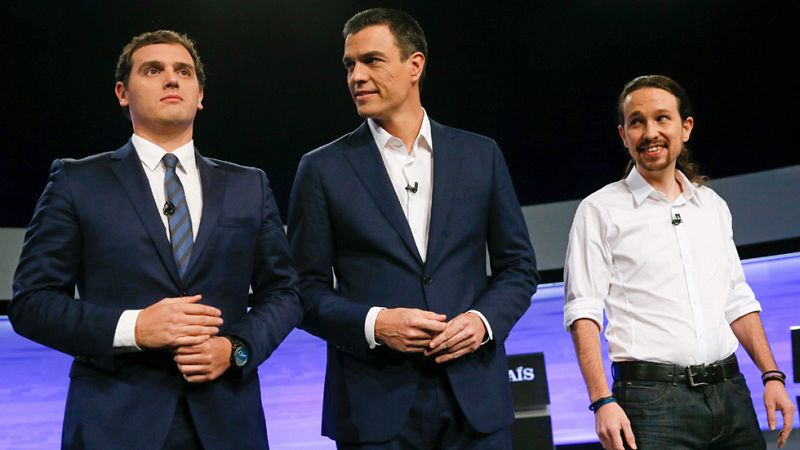 Sánchez, Iglesias y Rivera piden la dimisión del ministro del Interior por "investigar a rivales políticos" 