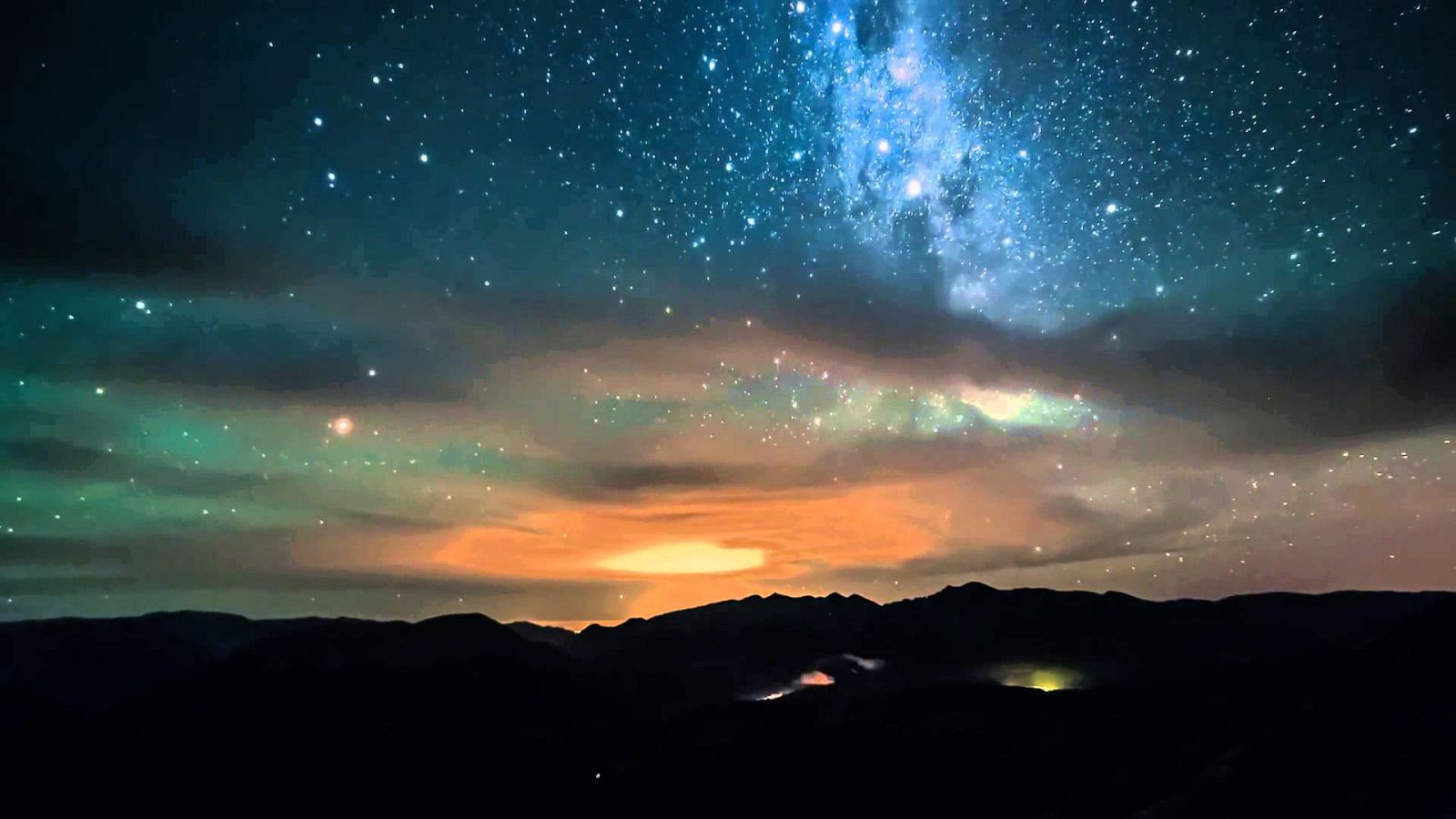 La Noche extraña de Radio Clásica