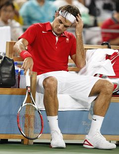 Federer: "Necesito entrenarme más y parar un poco"