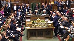 David Cameron a Corbyn: "¡Por el amor de Dios, váyase!"