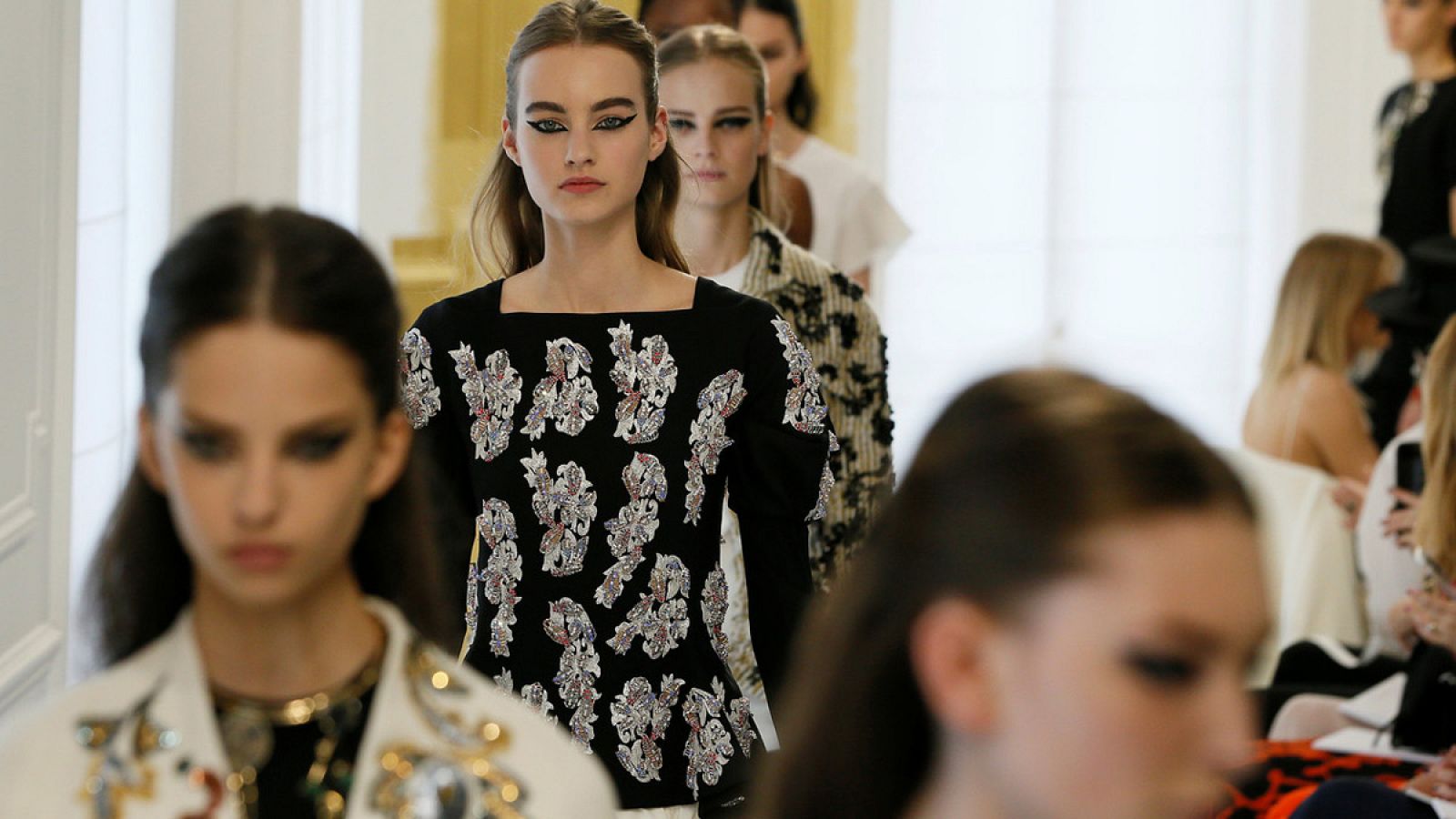 Carrrusel del desfile de Dior.