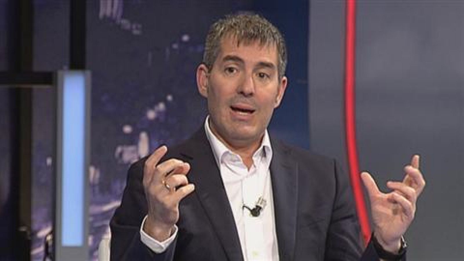 Clavijo se reúne con los alcaldes de los municipios más poblados