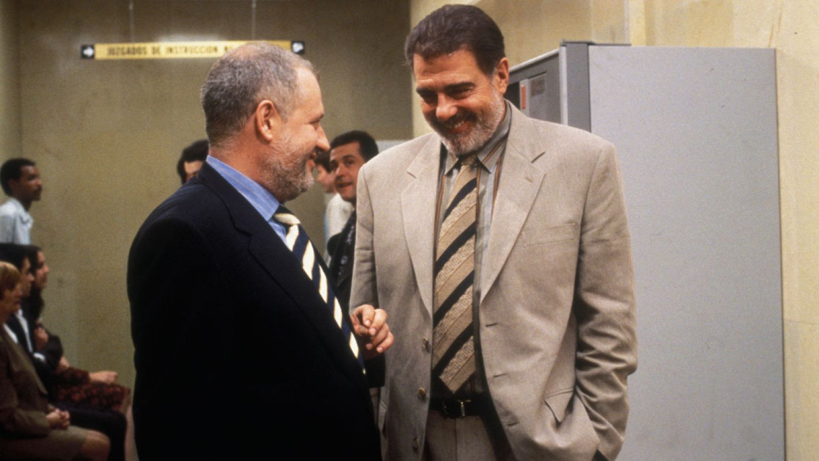 Juan Echanove y Juan Luis Galiardo, en 'Turno de oficio II'