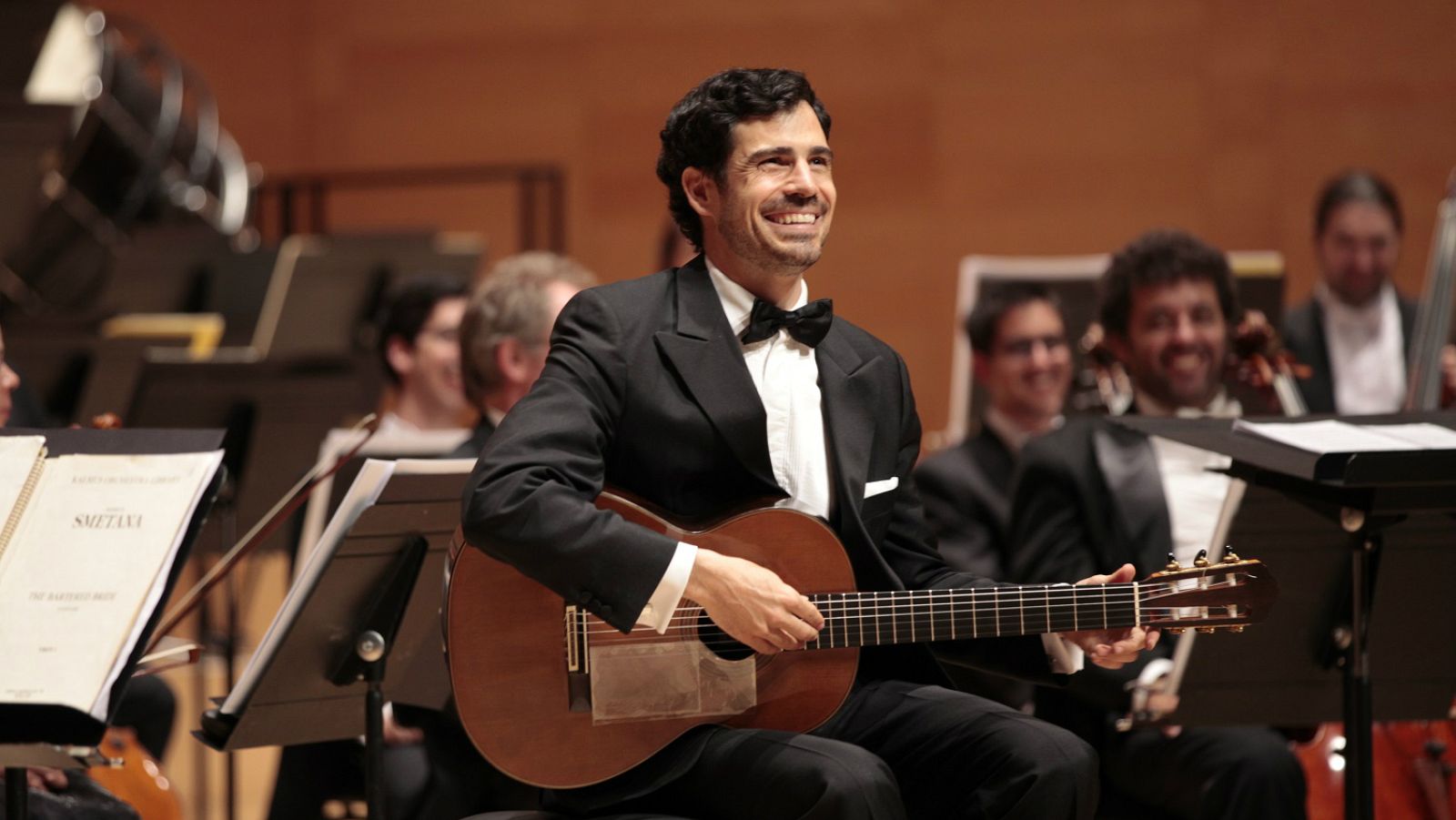 El guitarrista español Pablo Sáinz